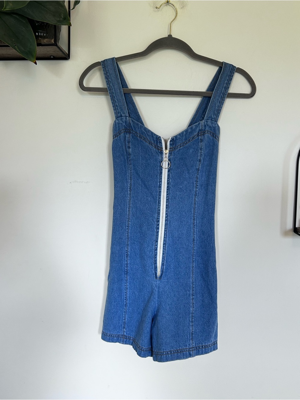 NWT Zanoni by Jalate 100% Cotton Denim Blue Crisscross Back Romper Size 7